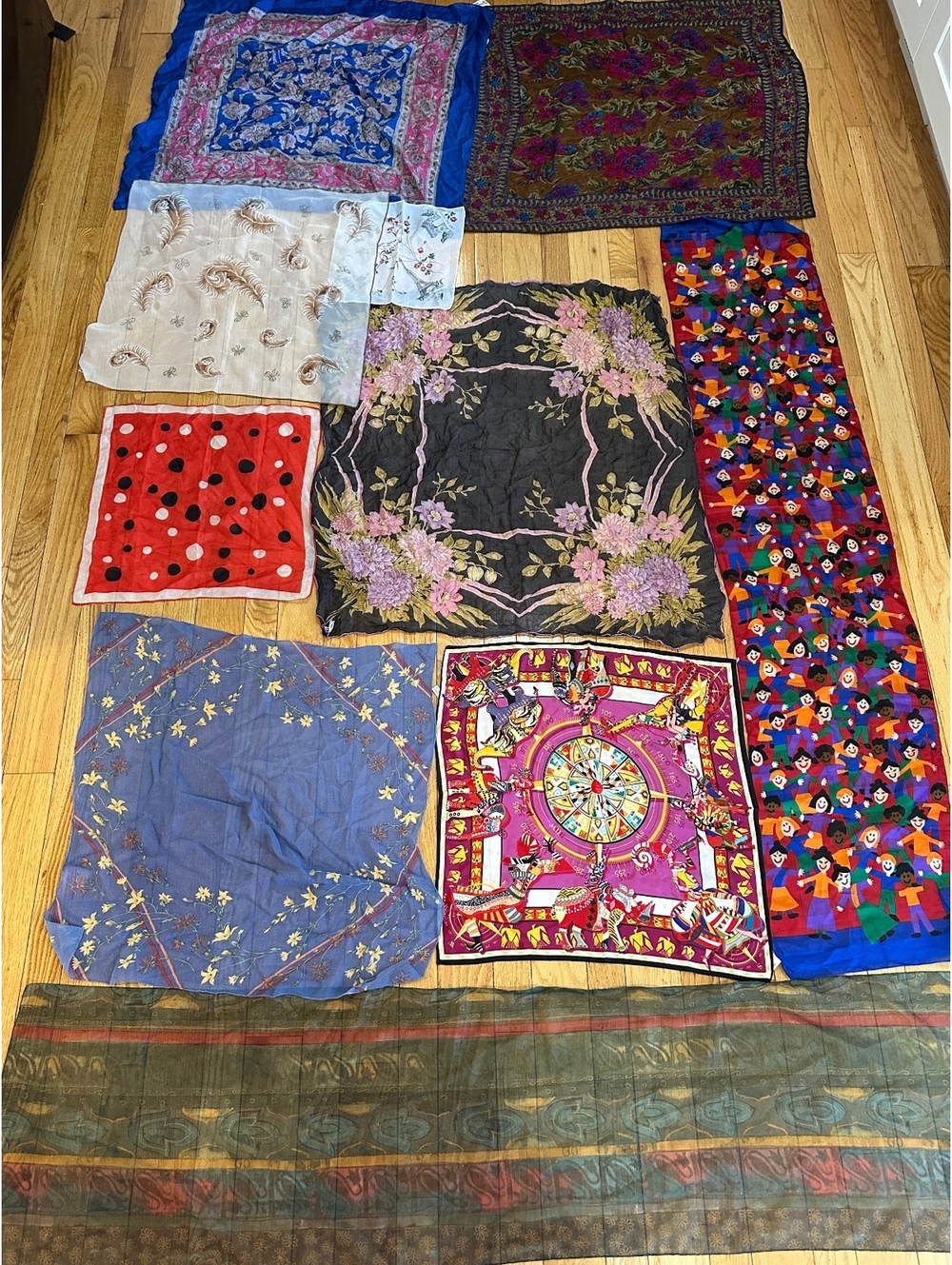 40 Silk Scarves Lot Vtg to Modern Ralph Lauren Claiborne Chico’s Designer Mix